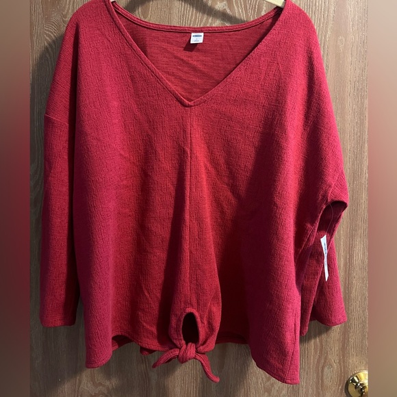 Red, 3/4 length sleeve shirt with tie waist, NWT, Old Navy - Picture 1 of 7